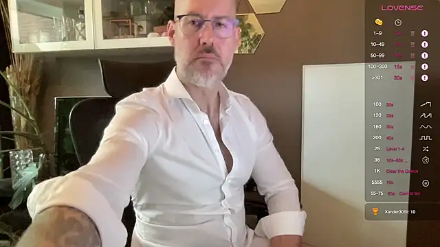 Snapshot of the_new_fit_rubinho chatting on November 20, 2025, 8:59 am the new fit rubinho online show from November 20, 2025, 8:59 am