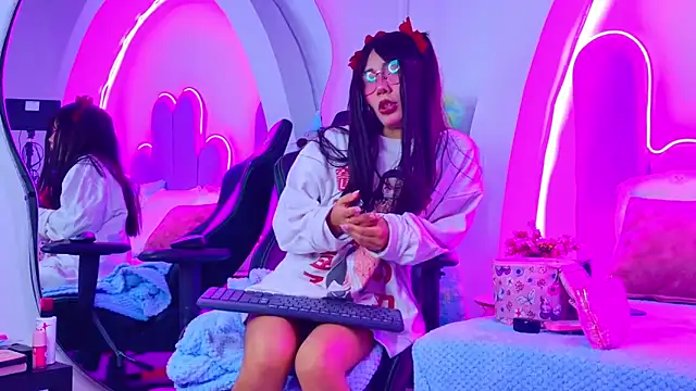 BunnySexyy18 online show from June 5, 2026, 3:22 am