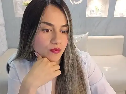 Liat White Tx online show from November 17, 2025, 1:15 pm