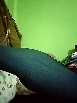 Keya-009 online show from April 12, 2026, 1:03 pm