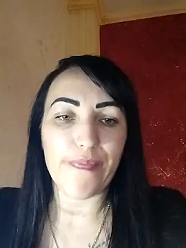 ArianaXFresh online show from November 19, 2025, 7:52 am