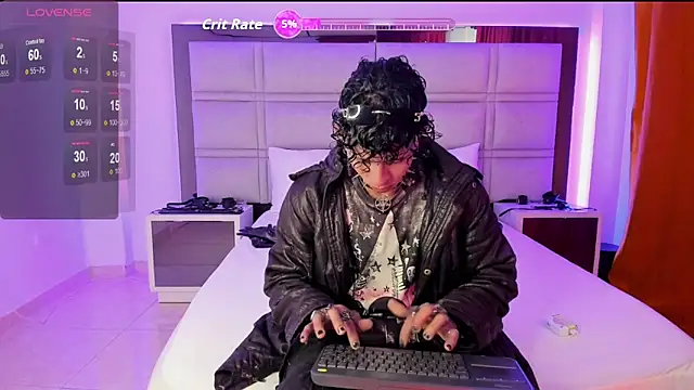 Maximo king25 online show from November 18, 2025, 3:54 am