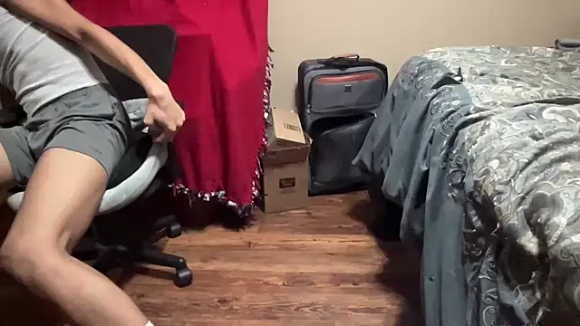 BabyBoyK17 online show from December 2, 2025, 10:28 am