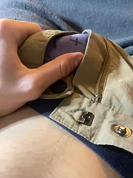 hot boy06 online show from December 18, 2025, 1:37 pm