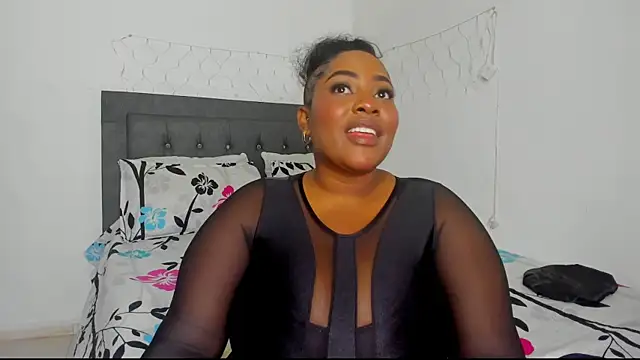 tanysha 003 online show from November 17, 2025, 7:45 am