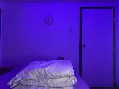 sofilasanta online show from February 9, 2026, 11:58 pm