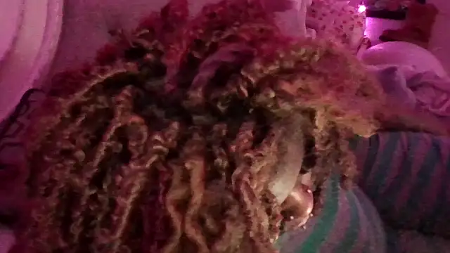 Snapshot of Dusaa_ chatting on February 25, 2026, 4:23 am Dusaa online show from February 25, 2026, 4:23 am