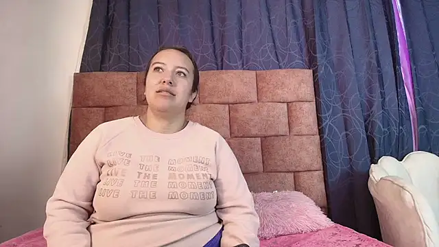 Sofi-Brown online show from November 14, 2025, 1:26 pm