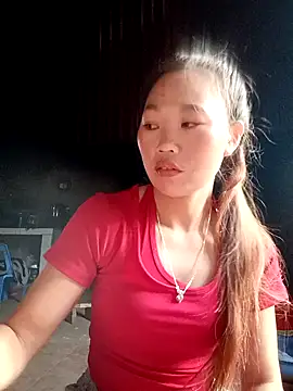 Snapshot of blonde_blg chatting on November 21, 2025, 8:35 am blonde blg online show from November 21, 2025, 8:35 am