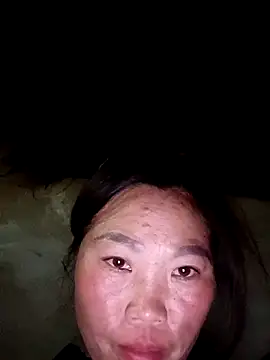 Snapshot of blonde_blg chatting on November 24, 2025, 11:43 am blonde blg online show from November 24, 2025, 11:43 am