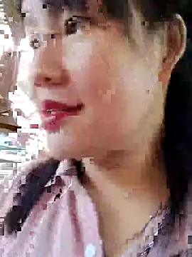 yelow-bee online show from November 23, 2025, 3:27 am