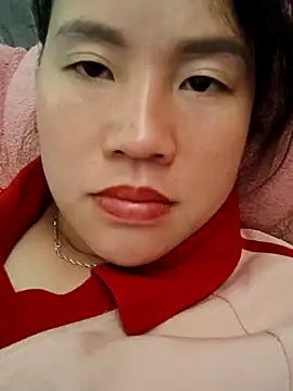 yelow-bee online show from November 15, 2025, 5:33 am