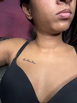 Your   Moonlight online show from April 5, 2026, 10:05 pm