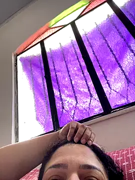 Snapshot of babi_morena chatting on November 28, 2025, 12:49 pm babi morena online show from November 28, 2025, 12:49 pm