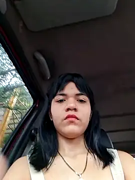 Skinny Wet online show from December 1, 2025, 12:06 pm