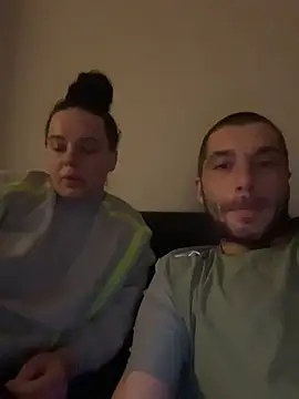 Kinkycouple142 online show from March 14, 2026, 11:55 pm