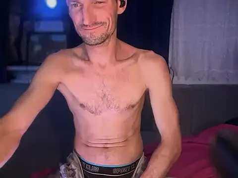 Hotcrazy235 online show from November 29, 2025, 2:55 am