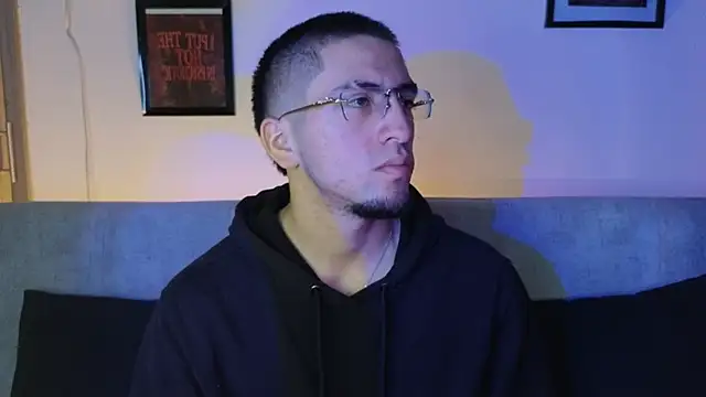 AresMassimoX online show from April 25, 2026, 6:38 pm