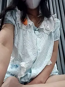   Anna    online show from December 1, 2025, 11:05 pm