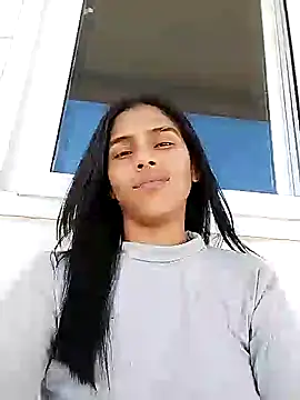 Sofia-luna1 online show from November 22, 2025, 7:02 pm