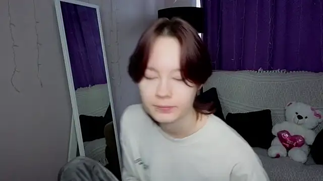 Annie Way online show from February 21, 2026, 4:47 am