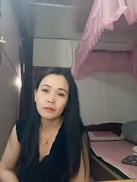 Feeling-hot online show from February 5, 2026, 7:37 am