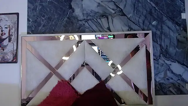 tael novacs online show from November 27, 2025, 3:51 am