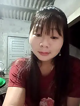 vangkt-cute online show from April 10, 2026, 9:22 pm