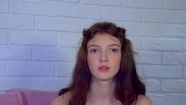 Snapshot of SophiaProve chatting on July 10, 2026, 4:18 pm SophiaProve online show from July 10, 2026, 4:18 pm