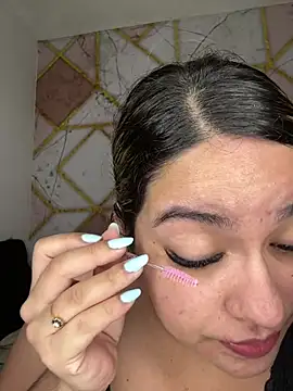 Amira Malia online show from April 8, 2026, 12:28 pm