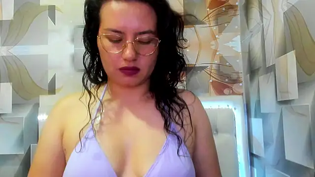 koral purple online show from November 12, 2025, 1:15 pm