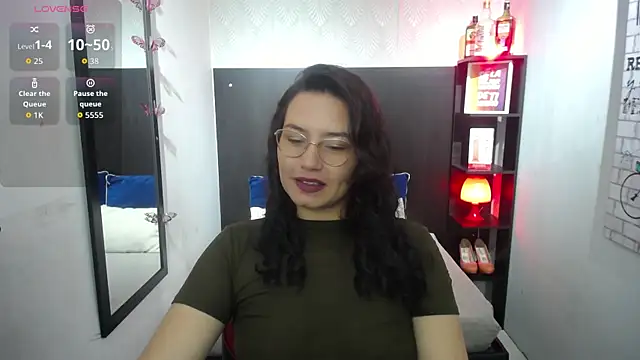 koral purple online show from November 30, 2025, 2:51 pm