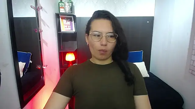 koral purple online show from November 26, 2025, 12:38 pm