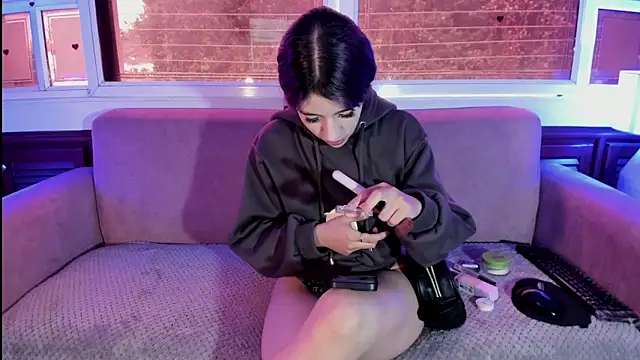 ReiAyanamy online show from March 11, 2026, 7:52 pm