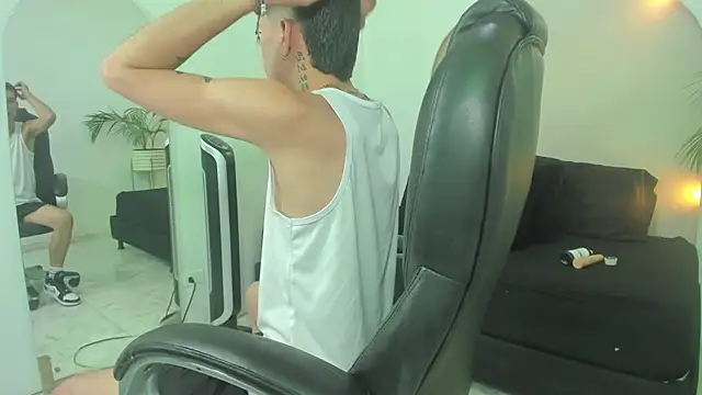 Gabo white1 online show from December 19, 2025, 4:38 am