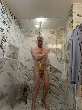 WildFocus online show from April 4, 2026, 9:43 pm