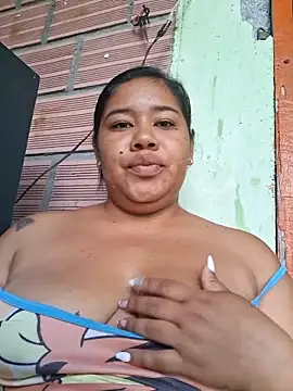 Snapshot of Sarahy- chatting on April 18, 2026, 9:15 pm Sarahy- online show from April 18, 2026, 9:15 pm