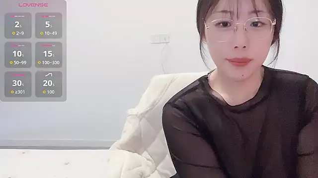 Snapshot of suisui322 chatting on November 13, 2025, 2:48 am suisui322 online show from November 13, 2025, 2:48 am