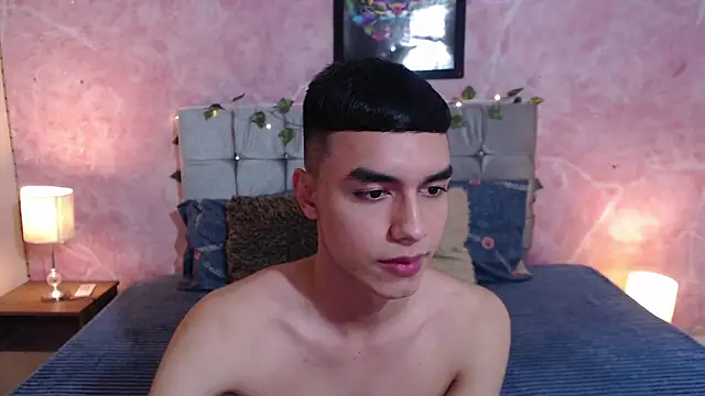 DUVAN MONTES online show from November 13, 2025, 1:15 pm