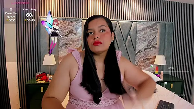 charlott divine online show from November 19, 2025, 11:43 am