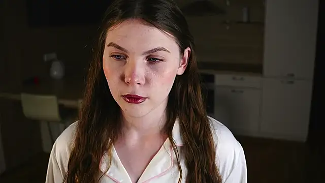 BelvaCaimi online show from December 1, 2025, 5:19 am