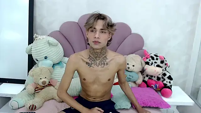 Snapshot of axel_and_jacob chatting on November 27, 2025, 9:04 pm axel and jacob online show from November 27, 2025, 9:04 pm