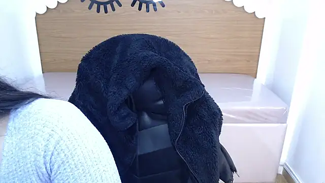 sarah rouse t  online show from December 3, 2025, 1:10 pm