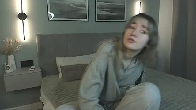 Snapshot of SharonEllis chatting on November 26, 2025, 7:19 am SharonEllis online show from November 26, 2025, 7:19 am