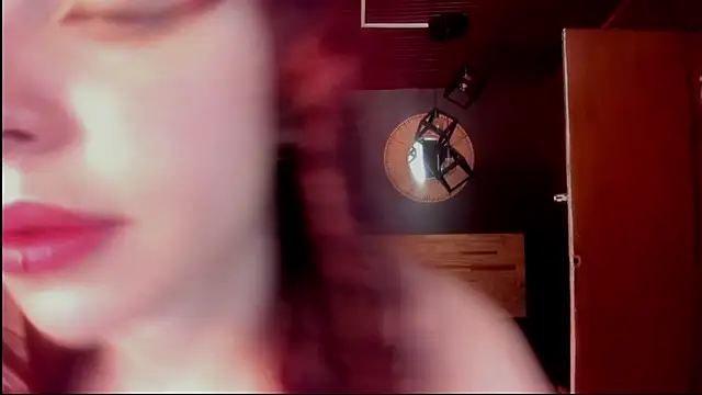 Velvet Dreamss online show from February 18, 2026, 12:34 pm