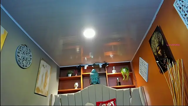 Velvet Dreamss online show from December 22, 2025, 11:10 am