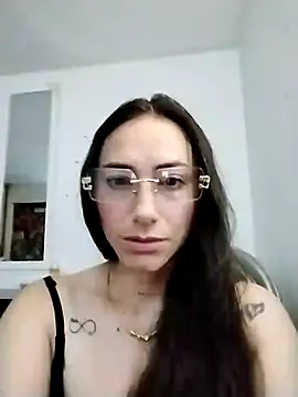 Samantha curvy1 online show from November 24, 2025, 7:14 pm