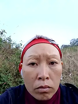 Snapshot of girl-hot2x chatting on January 18, 2026, 10:18 am girl-hot2x online show from January 18, 2026, 10:18 am