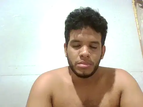 Snapshot of josecamsex27 chatting on April 12, 2026, 10:29 am josecamsex27 online show from April 12, 2026, 10:29 am