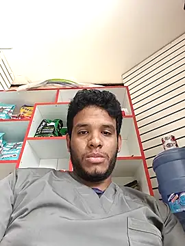 Snapshot of josecamsex27 chatting on April 17, 2026, 2:20 pm josecamsex27 online show from April 17, 2026, 2:20 pm